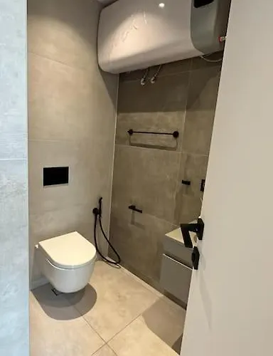 Apartamento Amber - Brand New Luxury 1 Bedroom Located In The Very Center Varna